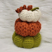 Load image into Gallery viewer, Crocheted Pumpkins