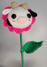 Load image into Gallery viewer, Crocheted Animal Flower