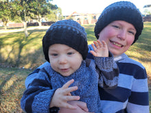 Load image into Gallery viewer, Crocheted winter hat