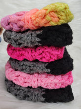 Load image into Gallery viewer, Crocheted winter hat