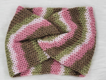 Load image into Gallery viewer, Knitted Twisted Earwarmer