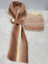 Load image into Gallery viewer, Crocheted scarf