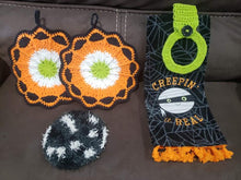 Load image into Gallery viewer, Crocheted Kitchen Set