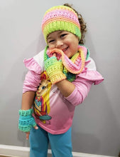 Load image into Gallery viewer, Crochet Winter Set (Unicorn & Bunny) - photo 10