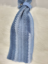 Load image into Gallery viewer, Crocheted scarf
